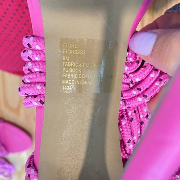 NWOT/BOX Steve Madden Hot Pink Fiore Rope Strappy heeled Sandals Barbie Style 10 - Picture 4 of 9
